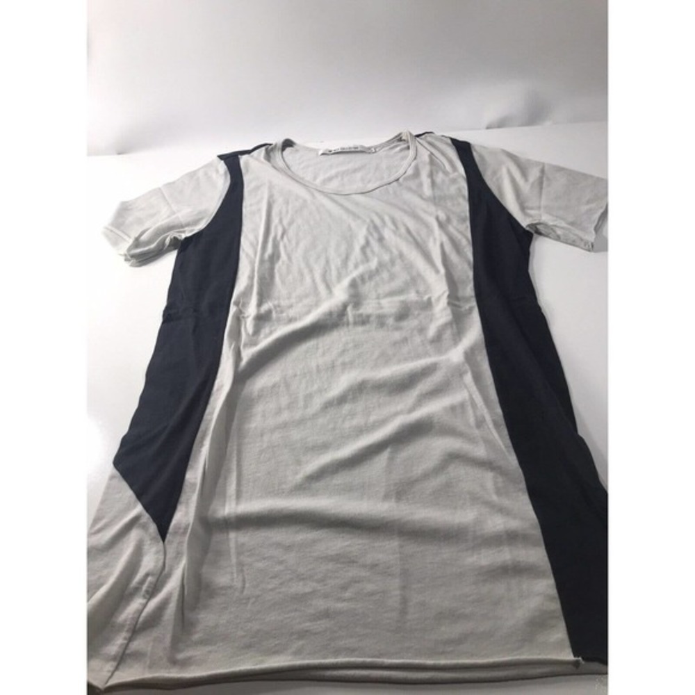 N.I.C.E Nice Collective Distressed T‎ Shirt Size: M Two Tone Gray and Black